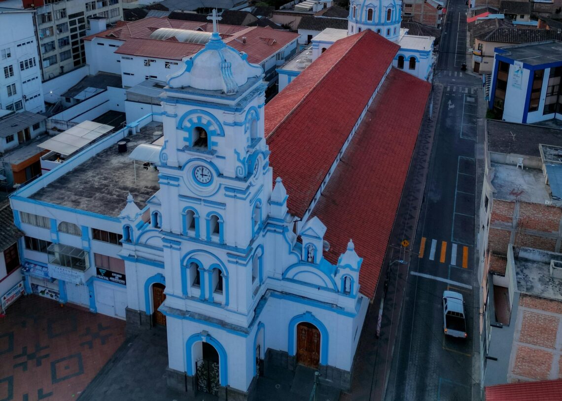 Ecuador Process Service